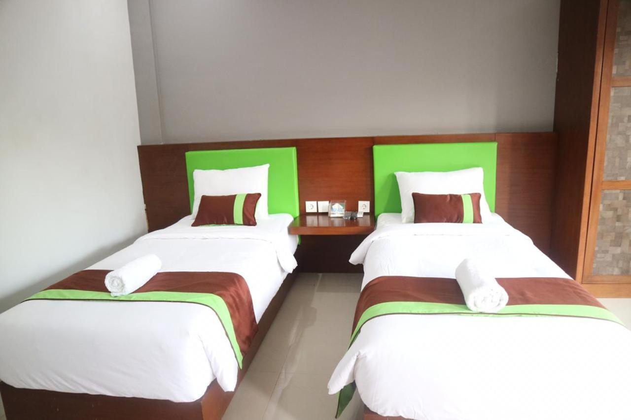 Melati Resort & Hotel Kuta  Exterior photo