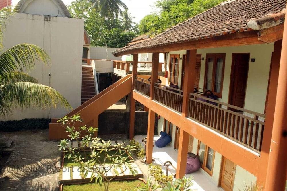 Melati Resort & Hotel Kuta  Exterior photo