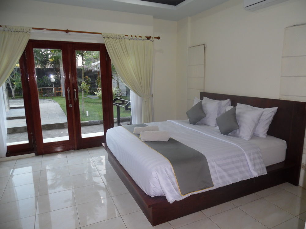 Melati Resort & Hotel Kuta  Exterior photo