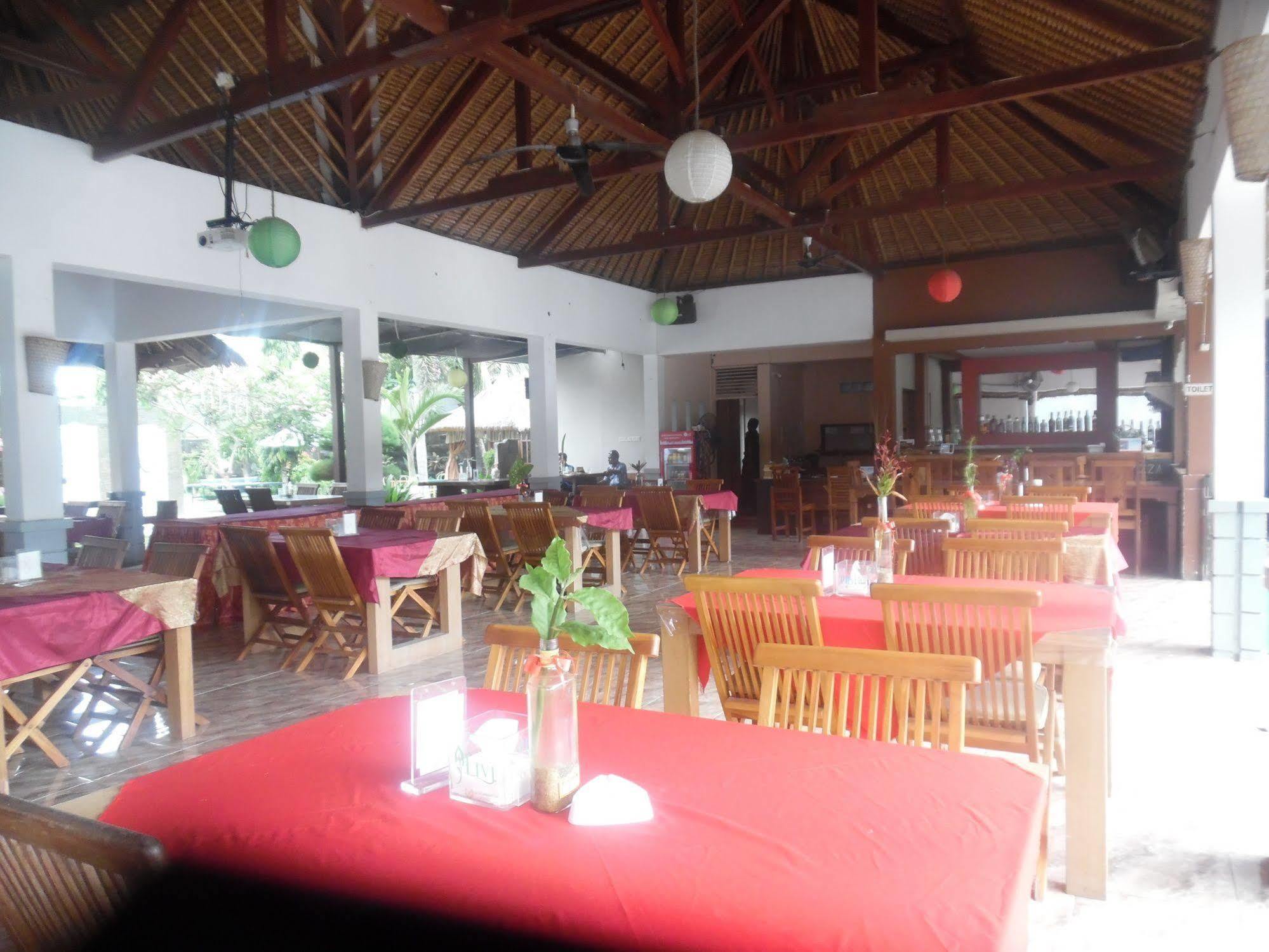 Melati Resort & Hotel Kuta  Exterior photo