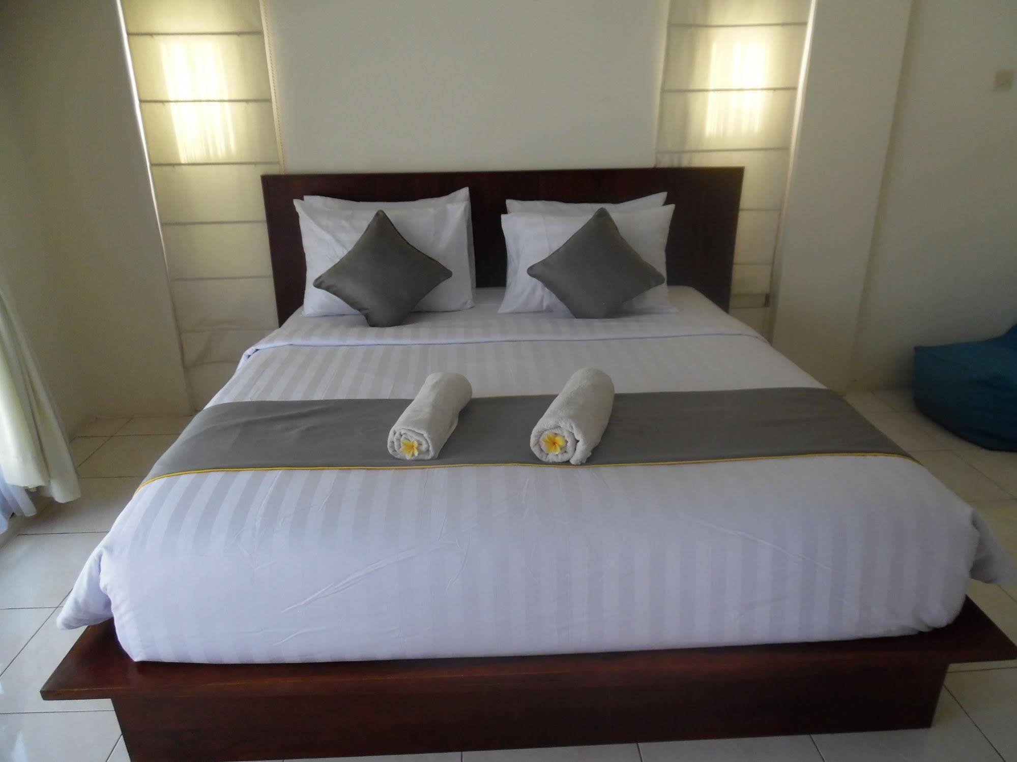 Melati Resort & Hotel Kuta  Exterior photo